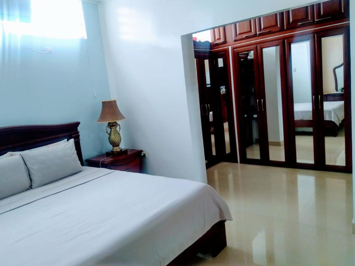 DEPARTAMENTOS Marcecilia de 3, 2 Y 1 HABITACIÓN EN EL CENTRO DE MANTA Exterior foto